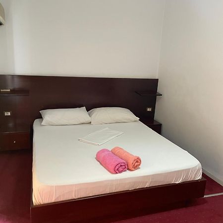 Hotel Freskia Σαράντα Εξωτερικό φωτογραφία