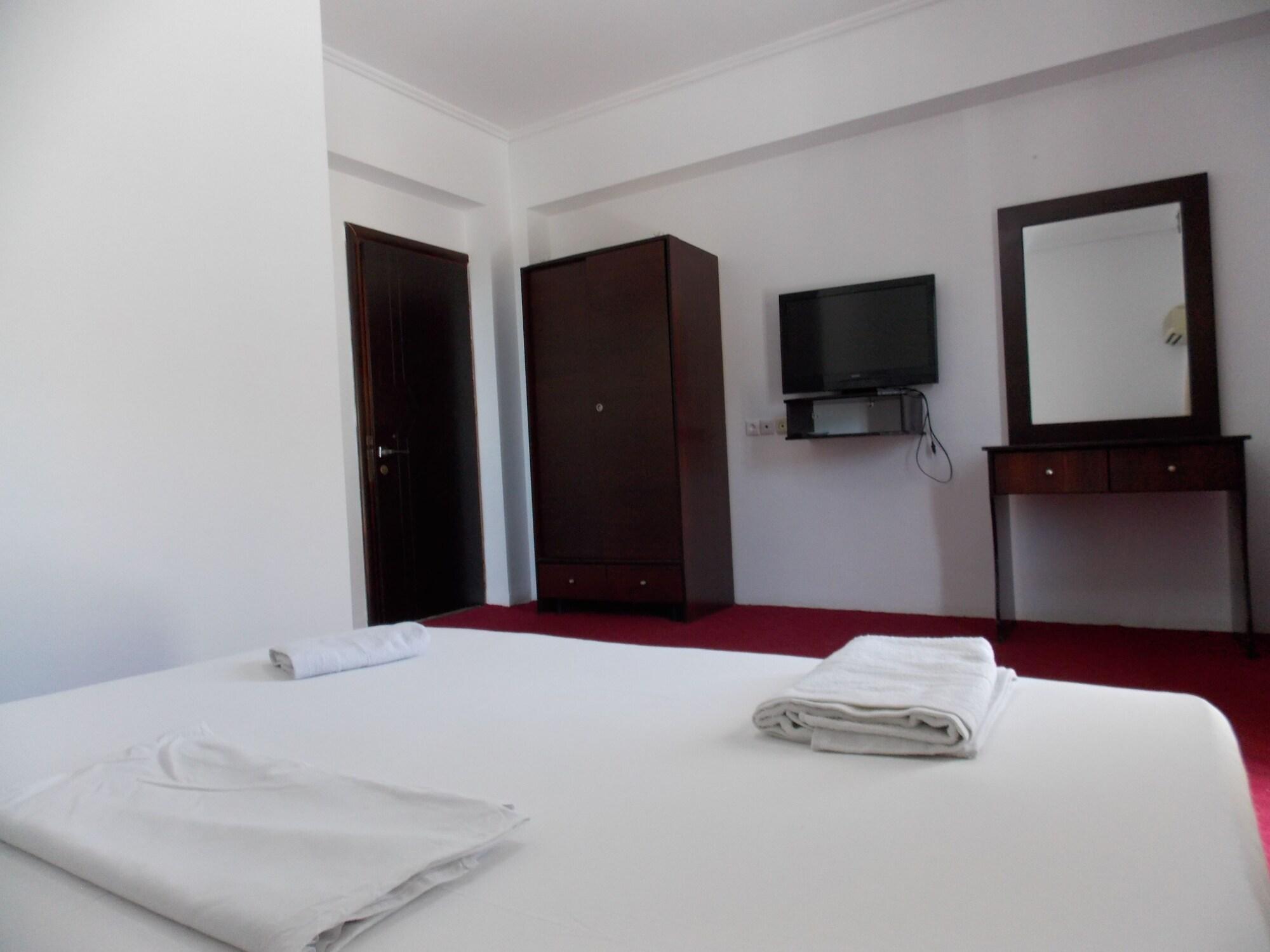 Hotel Freskia Σαράντα Εξωτερικό φωτογραφία