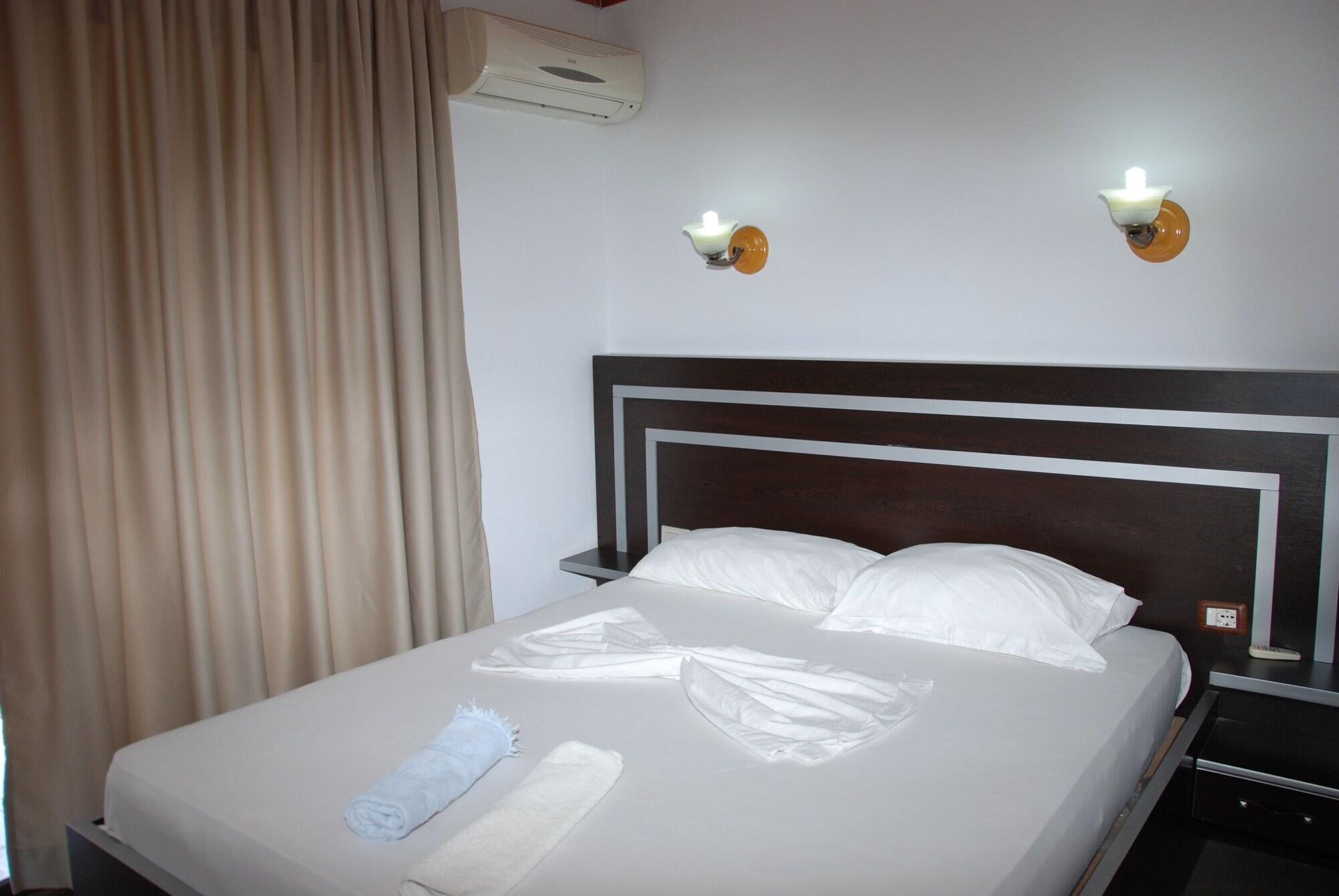 Hotel Freskia Σαράντα Εξωτερικό φωτογραφία