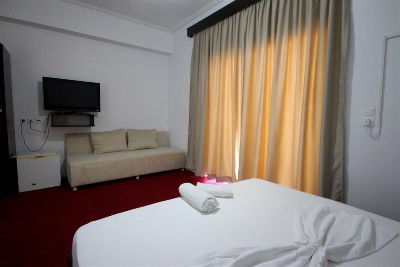 Hotel Freskia Σαράντα Εξωτερικό φωτογραφία