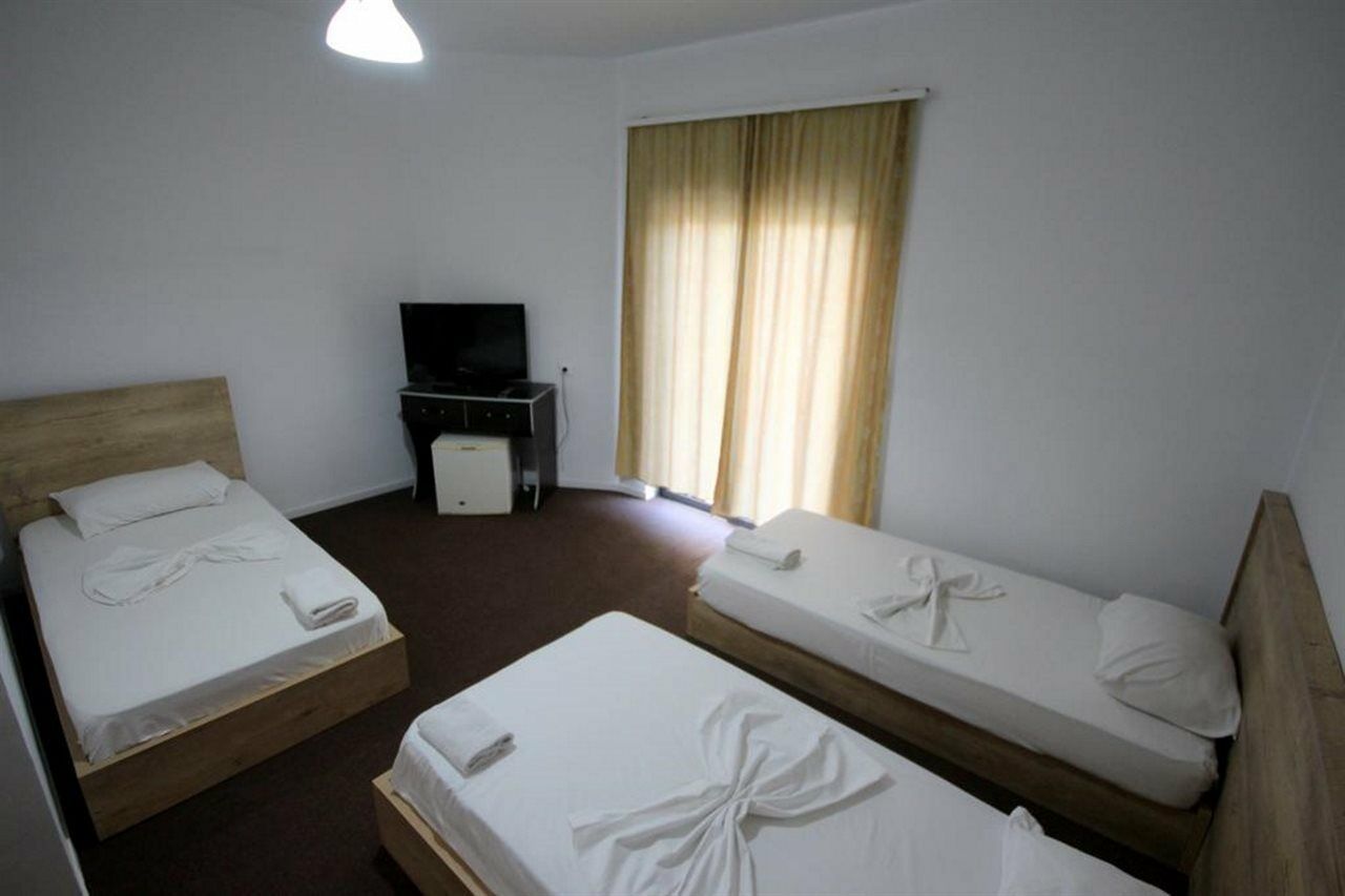 Hotel Freskia Σαράντα Εξωτερικό φωτογραφία